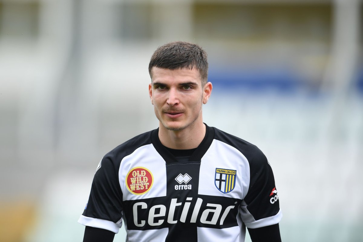 Valentin Mihăilă a jucat la Parma din 2020