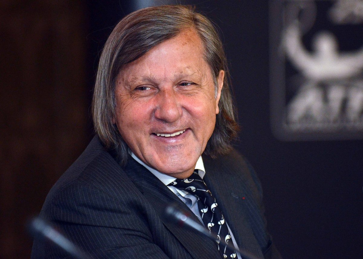 Ilie Năstase s-a retras din activitate în 1985