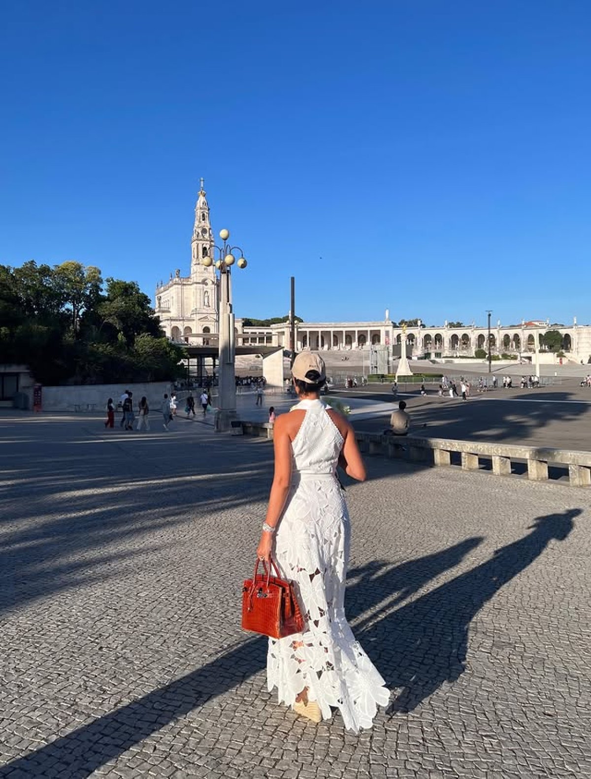 Cristiano Ronaldo și Georgina Rodriguez au vizitat Sanctuarul Maicii Domnului din Fatima, Portugalia