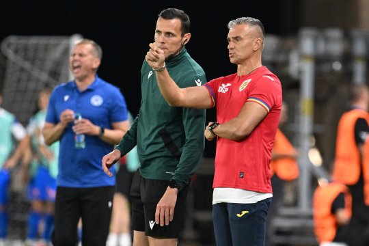 Prunea susține că la România U21 s-ar fi întâmplat lucruri foarte grave: ”Cred ca au dat-o și pe 'albeață' și câteva 'scurte'”