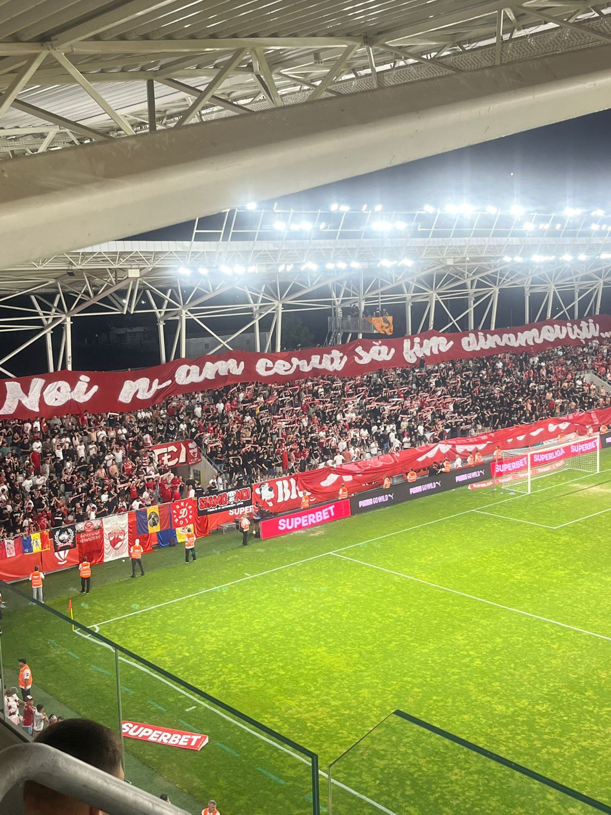 Suporterii Dinamo la meciul cu FC Botoșani