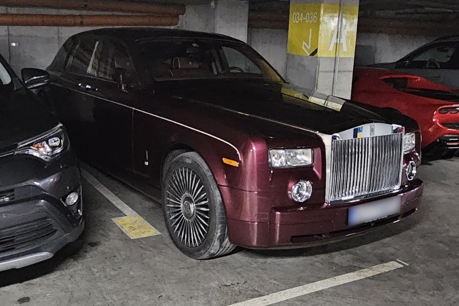 Gino Iorgulescu a plecat de la Arcul de Triumf Rolls-Royce Phantom VII