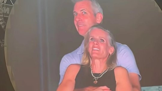 Prunea a răbufnit după ce a aflat că CEO-ul prins cu amanta la concertul Coldplay și-a dat demisia: ”Ce mizerie, frate! Cu ce a făcut compania de râs? A fost forțat să facă asta”