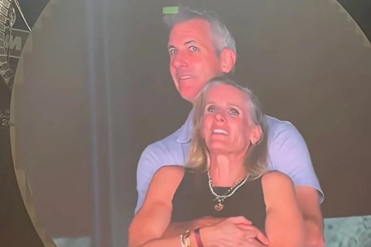 Prunea a răbufnit după ce a aflat că CEO-ul prins cu amanta la concertul Coldplay și-a dat demisia: ”Ce mizerie, frate! Cu ce a făcut compania de râs? A fost forțat să facă asta”