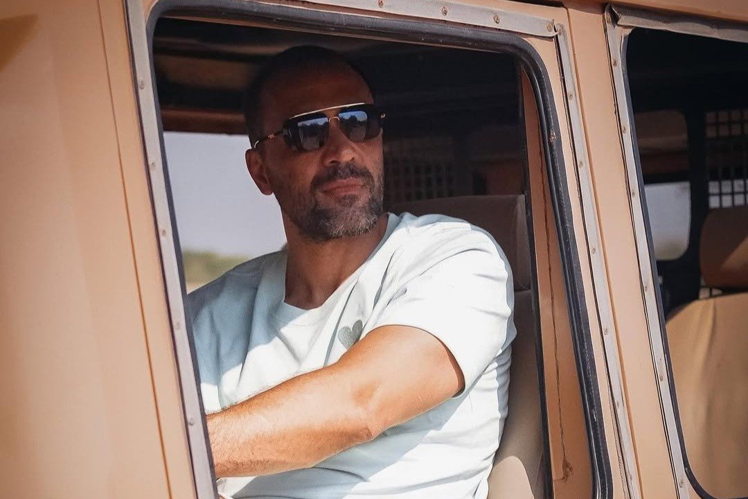 Ion Țiriac Jr este fiul fostului jucător de tenis și om de afaceri Ion Țiriac