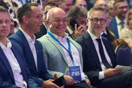 Emil Boc a lansat ironii la adresa Universității Craiova după finala Cupei României: ”Îi așteaptă un infern în Bănie”