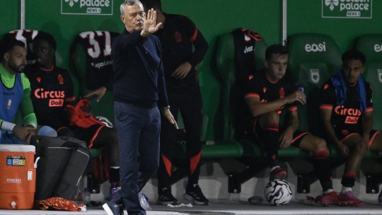 Mircea Rednic a erupt: ”Comisioane? Sunt un antrenor terminat? Vă arăt eu cine sunt”