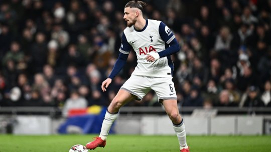 Radu Drăgușin a fost lăsat acasă de Thomas Frank! Care a fost explicația clubului