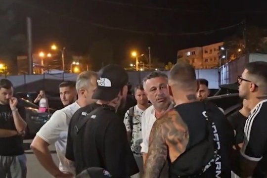 Reacția lui Andrei Nicolescu după ce a văzut scandalul de la vestiare în care a fost implicat Cristi Munteanu: "În zona de ultras se exagerează foarte mult"