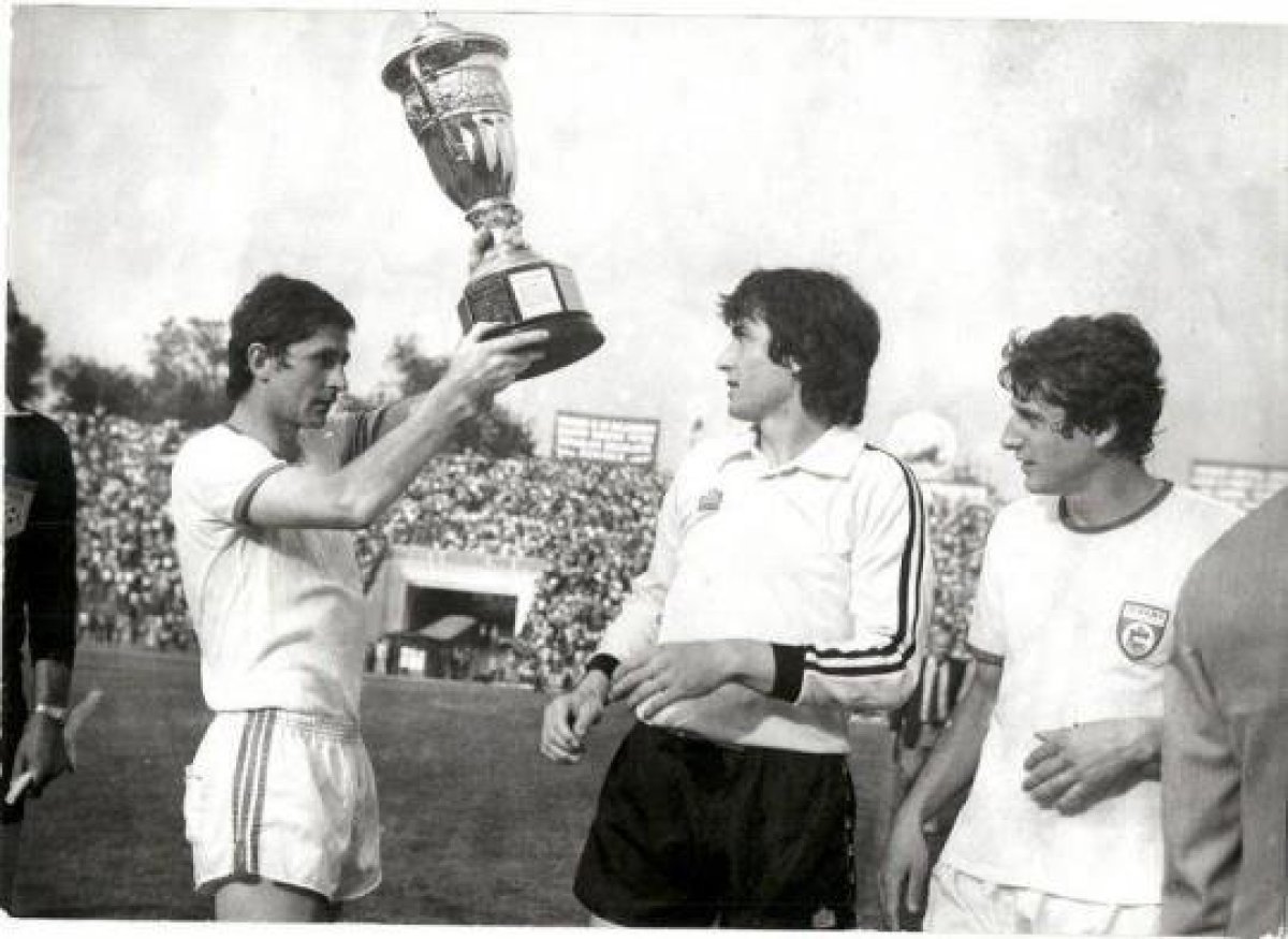Dinu, Moraru, Ion Marin, trei dintre titularii incontestabili ai lui Dinamo de la începutul anilor '80. Dar și trei dintre cei mai duri jucători