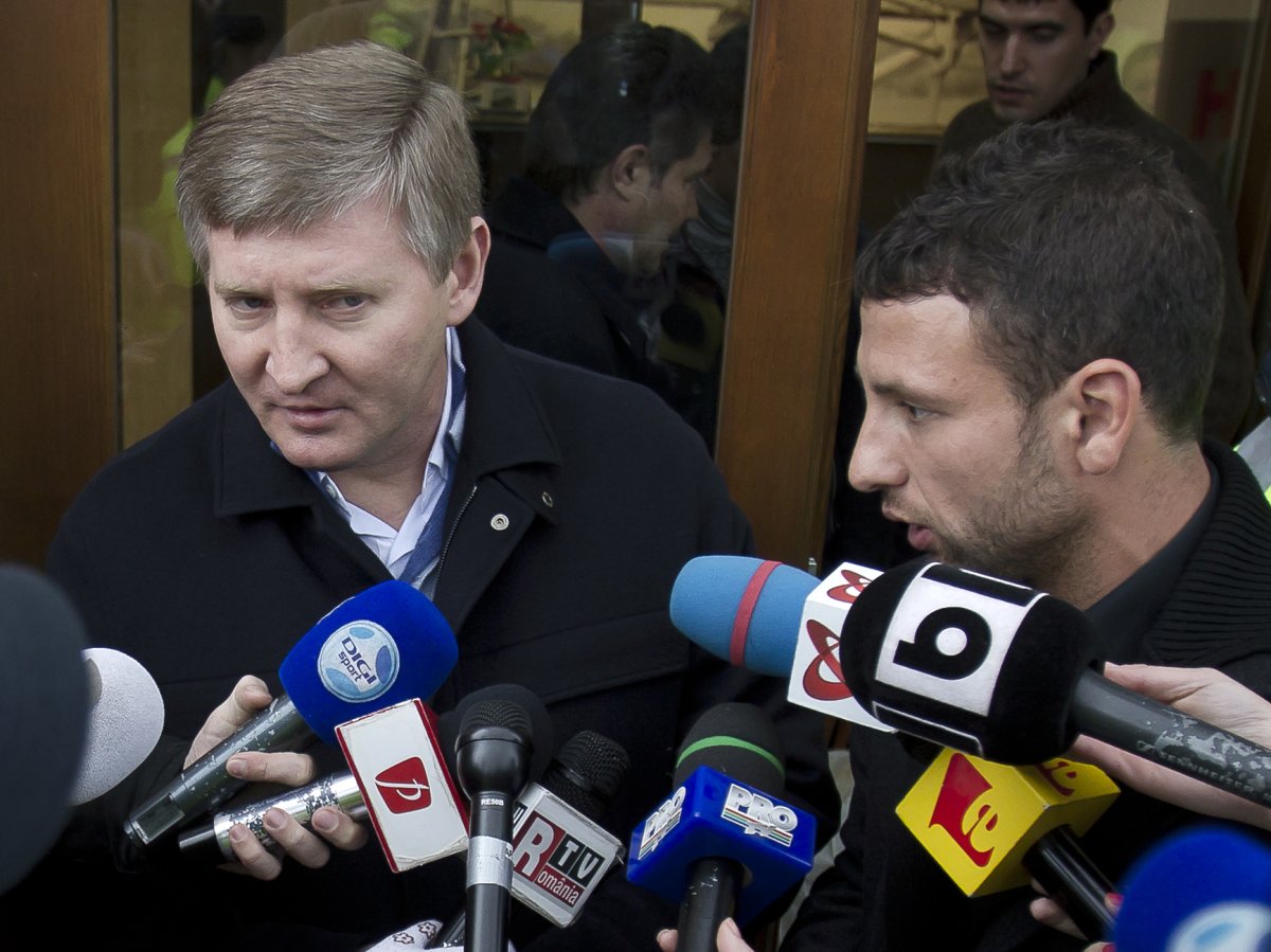 Rinah Ahmetov și Răzvan Raț au discutat pe tema venirii lui Mircea Lucescu la Șahtior Donețk în vara lui 2004