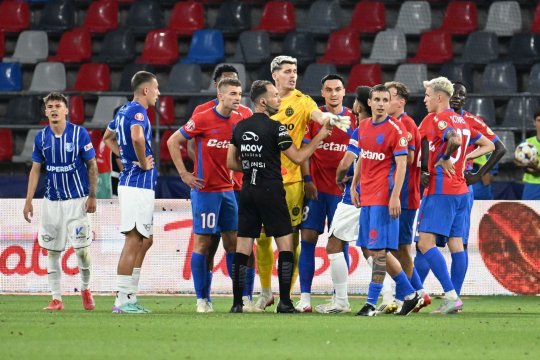A fost penalty la duelul dintre Ngezana și Tănasă? Analiza specialistului: ”Nu e genul de fază care îmi place”