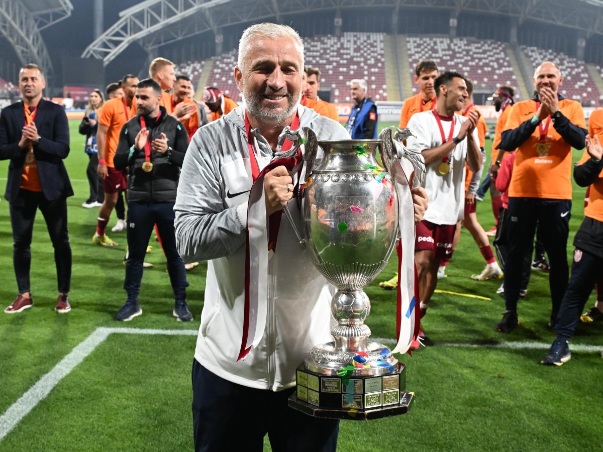 Dan Petrescu a cucerit Cupa României alături de CFR, în stagiunea precedentă