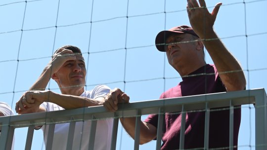 Dan Șucu a tăiat cheltuielile Rapidului. Costel Gâlcă și jucătorii lui au petrecut ore în autocar ca să nu plătească 1.800 de lei!