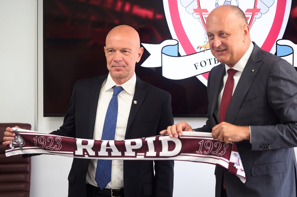 Mauro Pederzoli are un salariu de 17.500 de euro de la Rapid