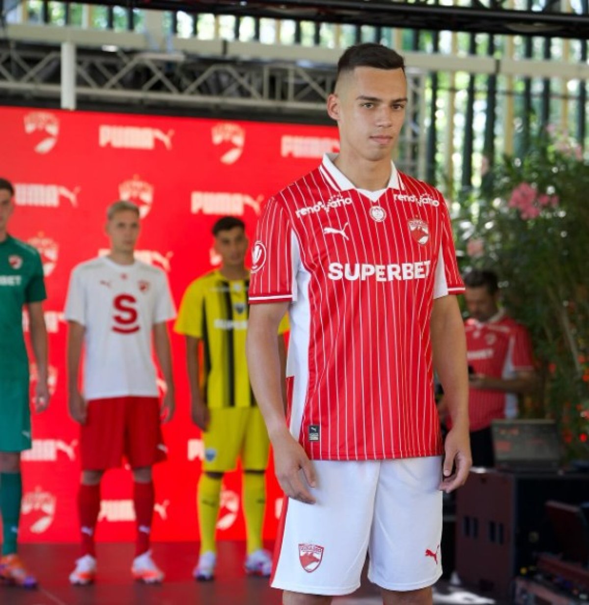 Tricoul pentru meciurile de acasă ale lui Dinamo