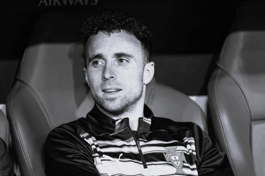 Familia lui Diogo Jota a preluat corpurile fotbalistului și al fratelui său după tragedia rutieră. Imagini cu puternic impact emoțional