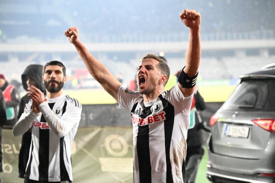 Universitatea Cluj îi aduce dublură lui Alex Chipciu. Fotbalistul care este foarte aproape să semneze cu "șepcile roșii"