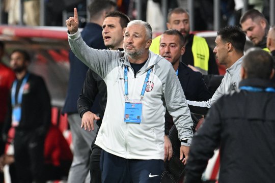 Probleme mari pentru Dan Petrescu înaintea Supercupei României: "Nu este o certitudine"