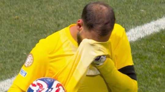 Accidentare-horror pentru Musiala în PSG - Bayern. Colegii și adversarii, îngroziți de cum arăta piciorul starului german. Vezi filmul accidentării