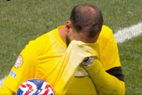 Accidentare-horror pentru Musiala în PSG - Bayern. Colegii și adversarii, îngroziți de cum arăta piciorul starului german. Vezi filmul accidentării