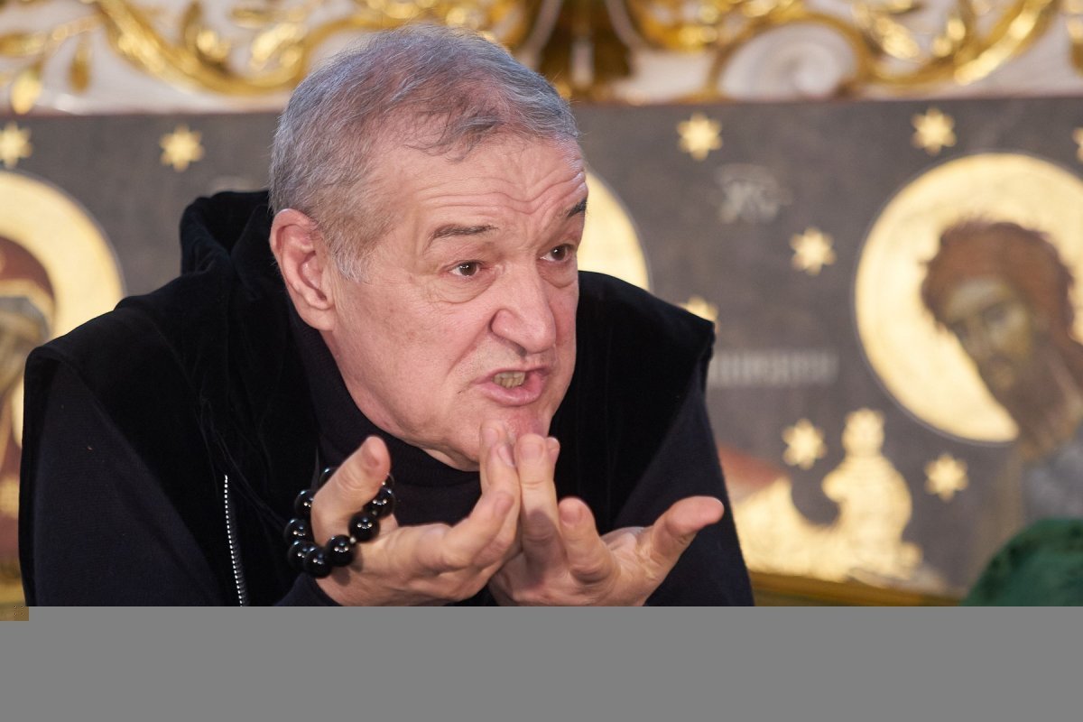 A luat Supercupa, dar riscă să nu mai joace în cupele europene. Titularul care l-a supărat rău pe Becali: ”Greșești, nu joci”