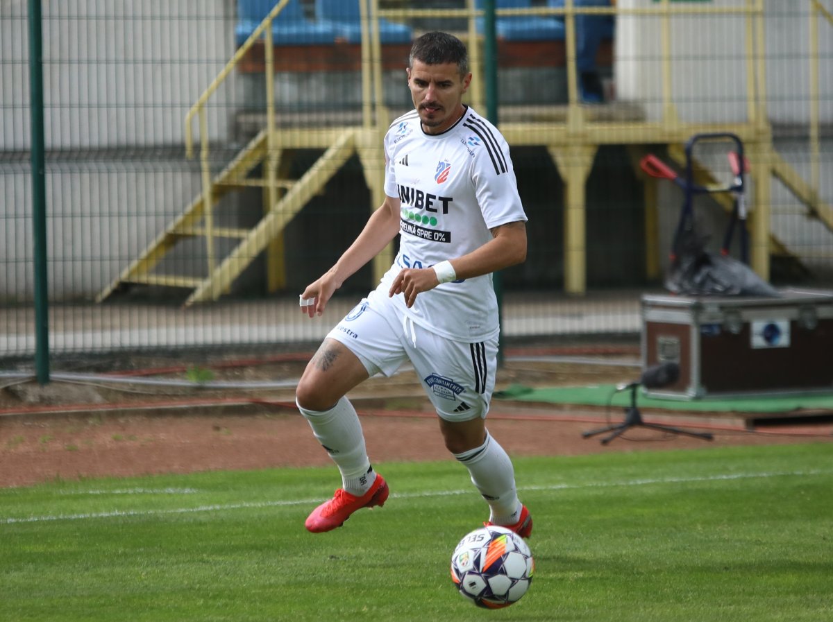 Romario Benzar, jucător la FC Botoșani