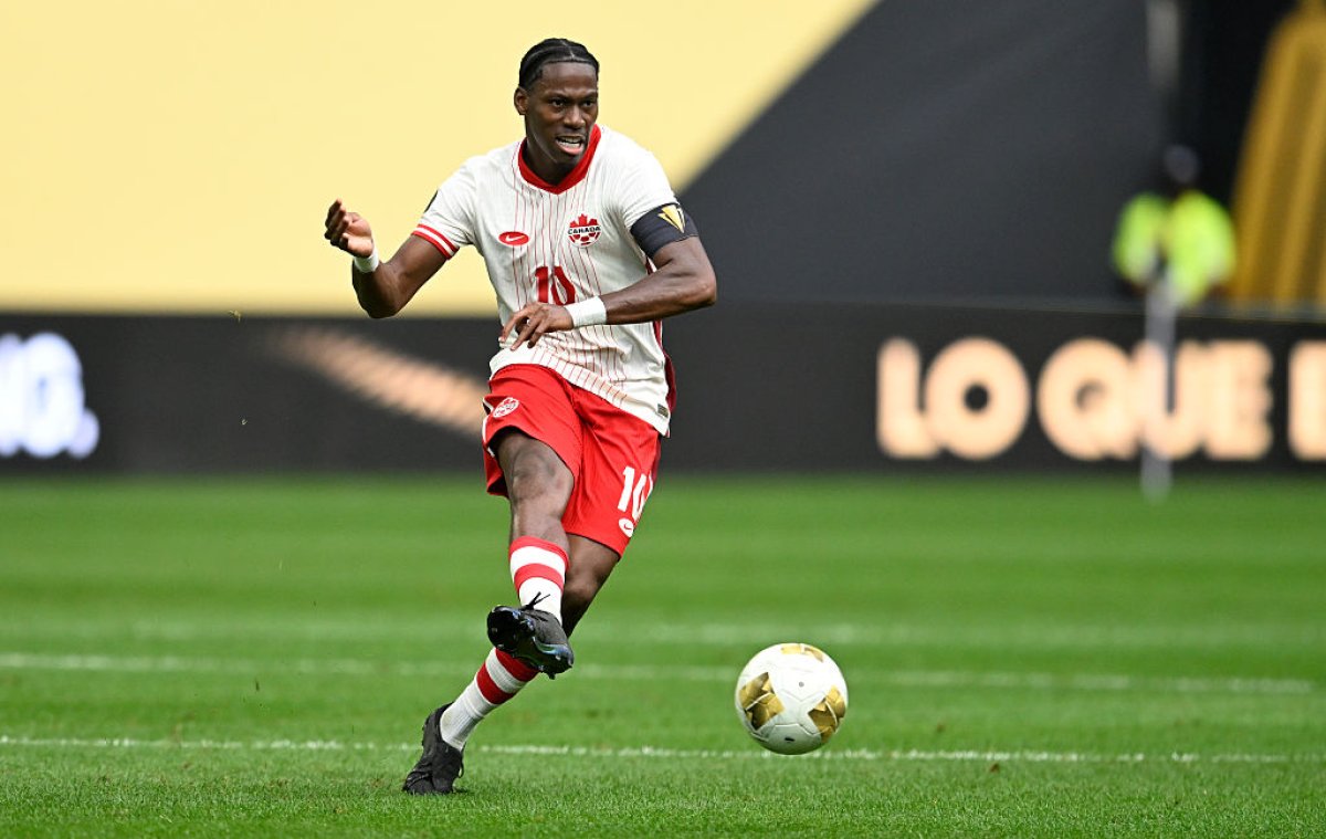 Jonathan David a semnat cu Juventus