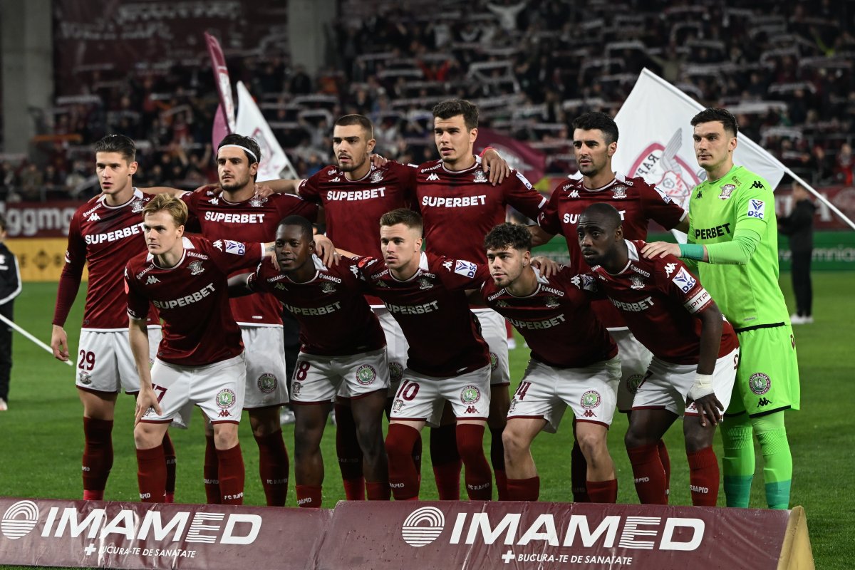 OFICIAL | Rapid are atacant central francez! Jucătorul este nerăbdător să simtă atmosfera de pe Giulești