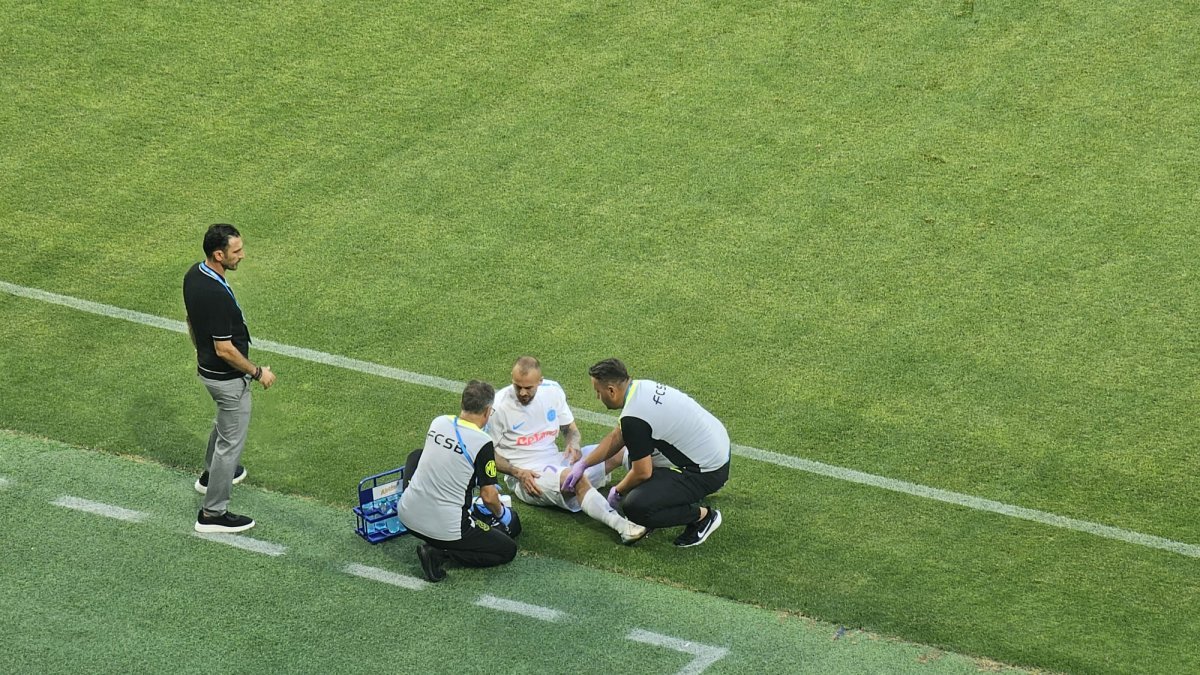 Denis Alibec s-a accidentat la meciul cu CFR Cluj din SuperCupa României, după doar 8 minute de joc