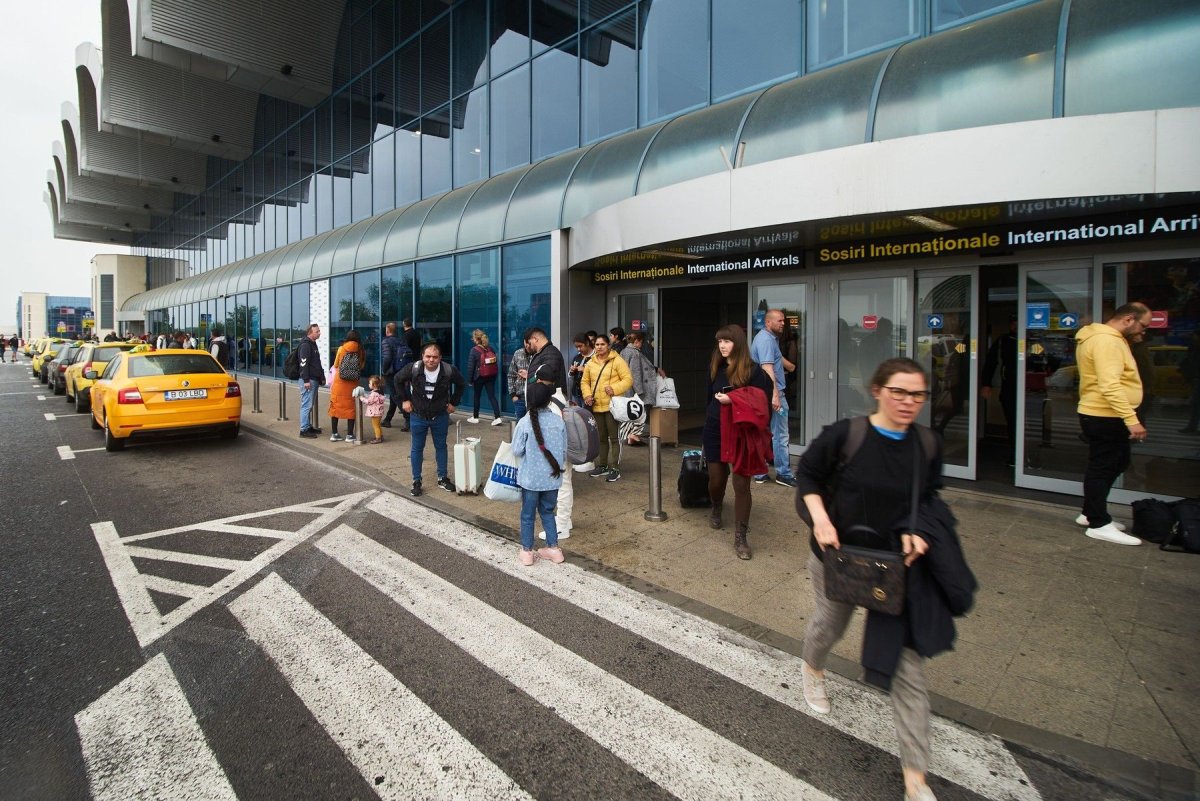 Aeroportul Henri Coandă