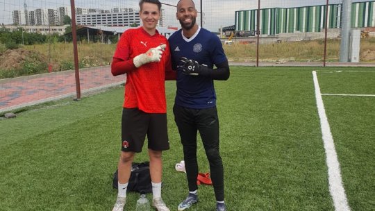 Antrenorul român care l-a pregătit pe Devis Epassy: ”E un portar senzațional, 100% va fi titular la Dinamo”. Care sunt punctele sale forte