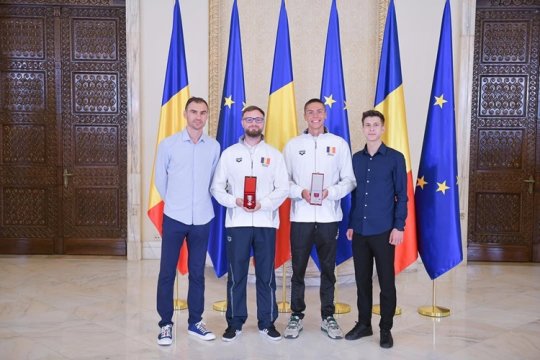 Promisiunea emoționantă pe care i-a făcut antrenorul lui David Popovici sportivului-minune al României