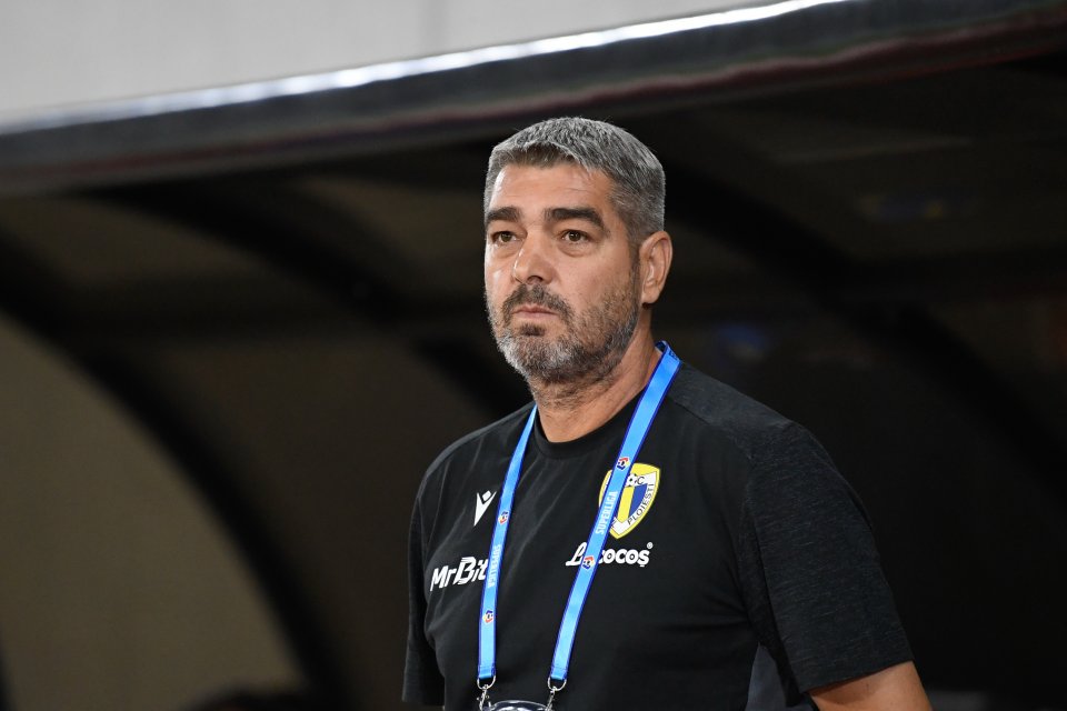 Liviu Ciobotariu, oră de dirigenție la pauză: ”Am avut un discurs mai serios cu ei”