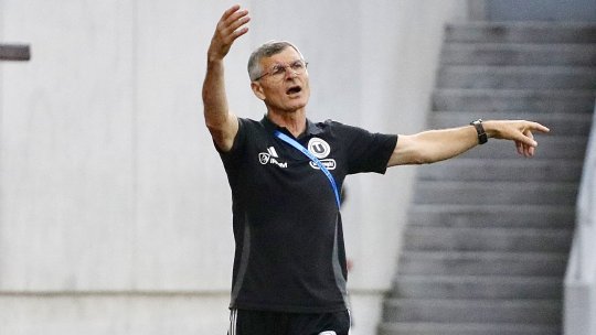 Sabău s-a săturat: ”E rușinos să intri pe teren și să nu te poți bate. Unii au aere de vedete”