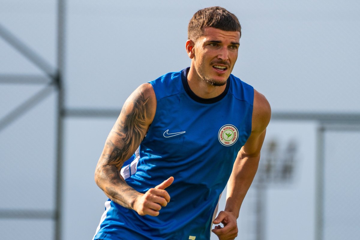 Valentin Mihăilă a debutat la Rizespor! nota primită de tricolorul lui Mircea Lucesscu	 Inapoi