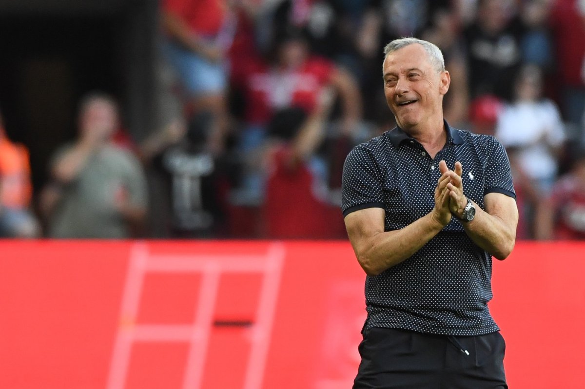 Mircea Rednic s-a întors în această vară ca antrenor la Standard Liege