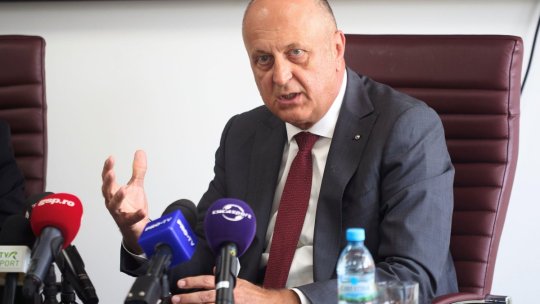 Dan Șucu cere public demisia lui Gino Iorgulescu de la conducerea LPF: ”Un președinte care merge să pupe inelul la palat nu poate să ne reprezinte pe toți”