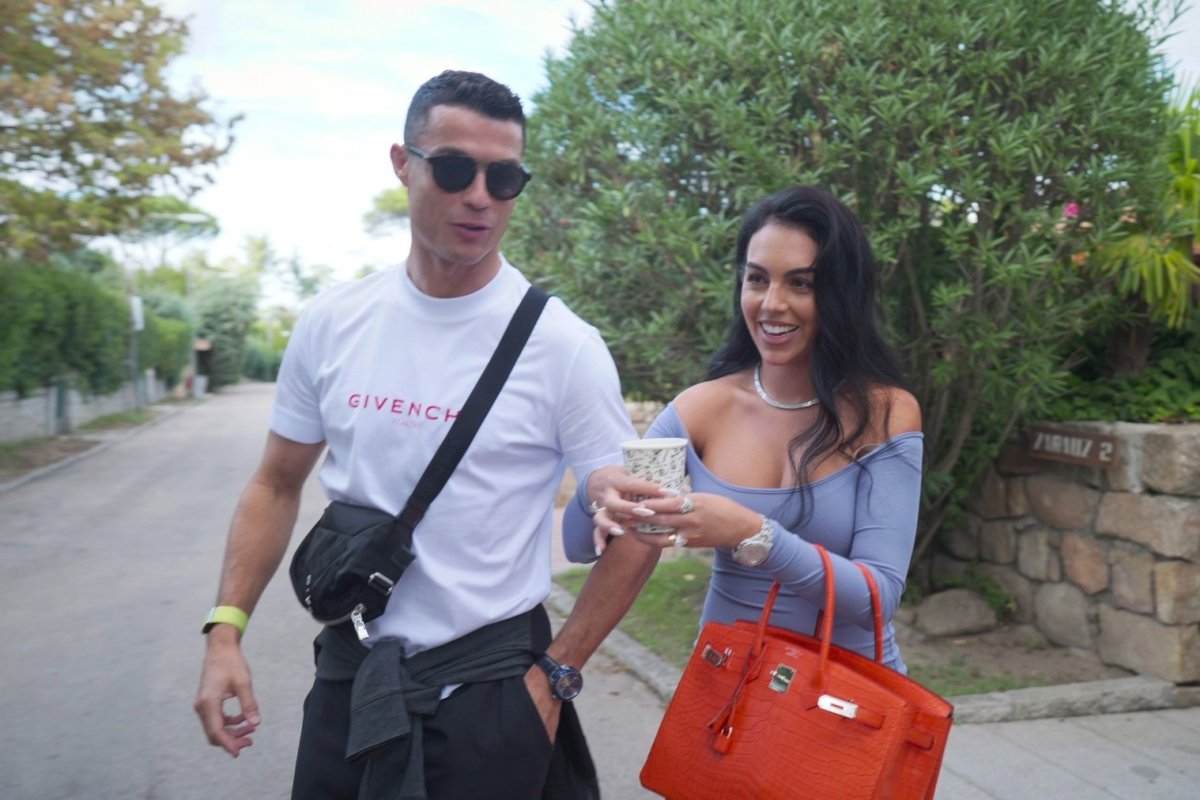 Ronaldo și-a cerut iubita în căsătorie