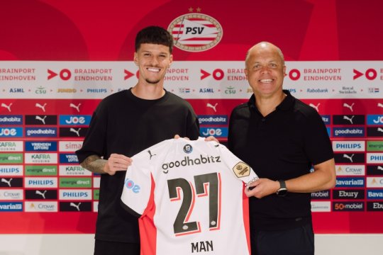 OFICIAL | Dennis Man a fost prezentat la noua echipă
