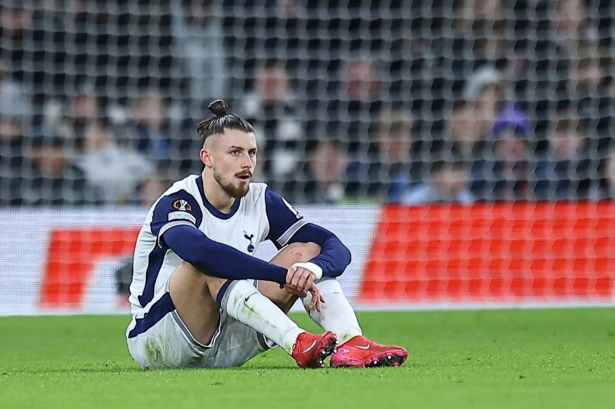 Drăgușin s-a transferat de la Genoa la Tottenham