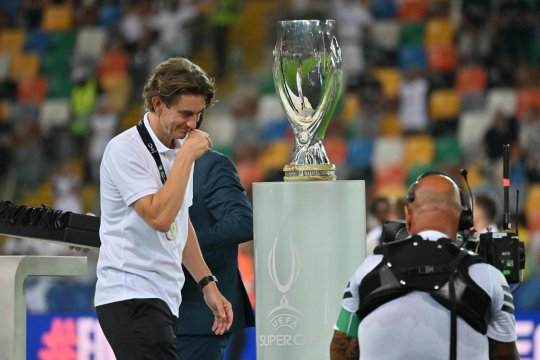 Antrenorul lui Radu Drăgușin, fără regrete după ce Tottenham a pierdut Supercupa Europei: ”Foarte, foarte mândru de jucători”