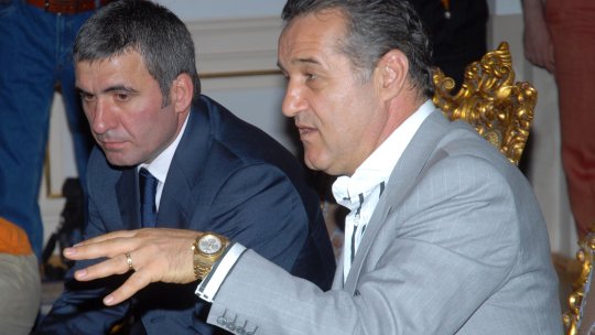 Gigi Becali a vrut să coopteze în staff în jurnalist care ”să-l învețe fotbal pe Gică Hagi”. Ofertă de 100.000 de euro