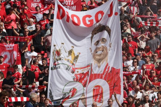 Anfield, în lacrimi pentru Diogo Jota. Soția și copiii vor fi prezenți la meciul de debut al sezonului
