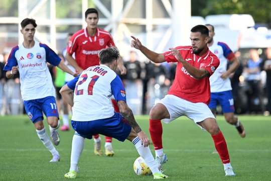 CS Dinamo - Steaua 0-0! Derby fără goluri pe Arcul de Triumf