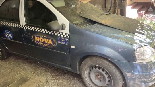 ANAF Cluj a scos la licitație Dacia Logan din imagine. Prețul stabilit a atras atenția: ”E cu tot cu șofer?”