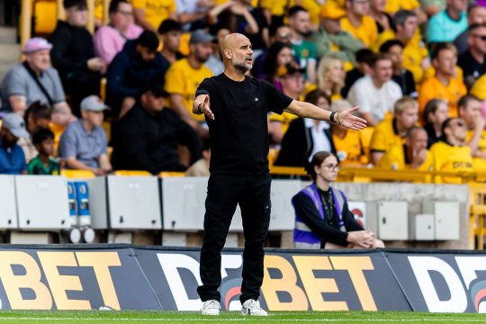 Pep Guardiola, nemulțumit de lotul numeros pe care îl are la Manchester City