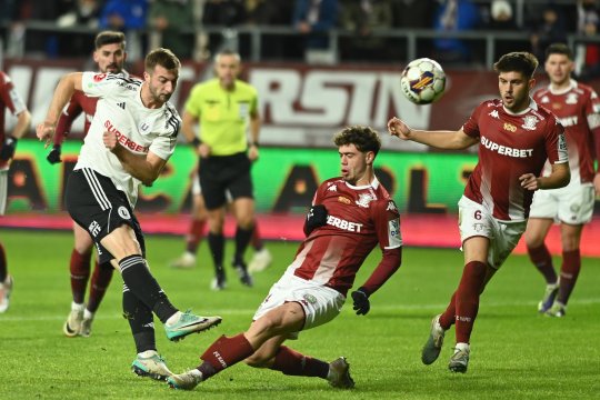 Încă un club din SuperLiga a intrat pe fir pentru transferul jucătorului de la Rapid