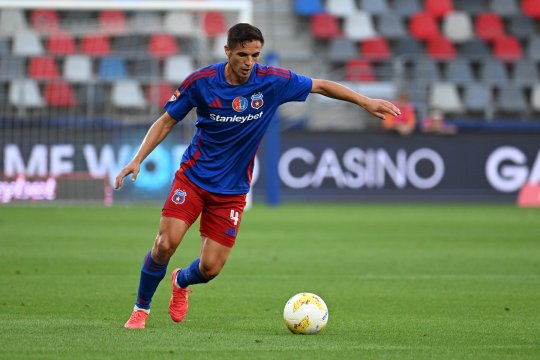 Ultimele detalii despre accidentarea gravă din CS Dinamo - Steaua: ”Nu putem decât să îi urăm sănătate și să sperăm că va fi bine”