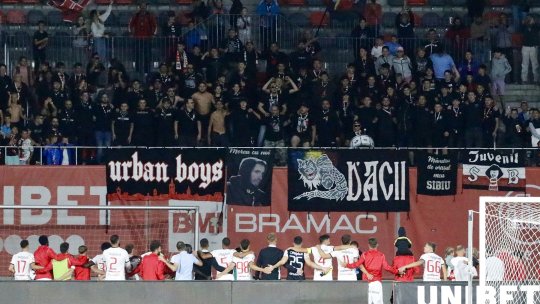 Hermannstadt l-a debutat pe jucătorul condamnat la închisoare pentru că a abuzat o fetiță de 12 ani. A venit în SuperLiga imediat după ce și-a primit sentința